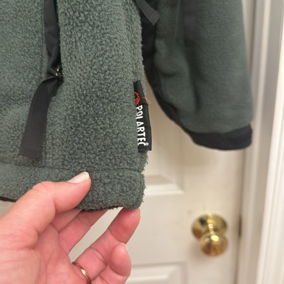 Women’s Large EMS zip up fleece - beautiful green 💚 & black! - Picture 6 of 7